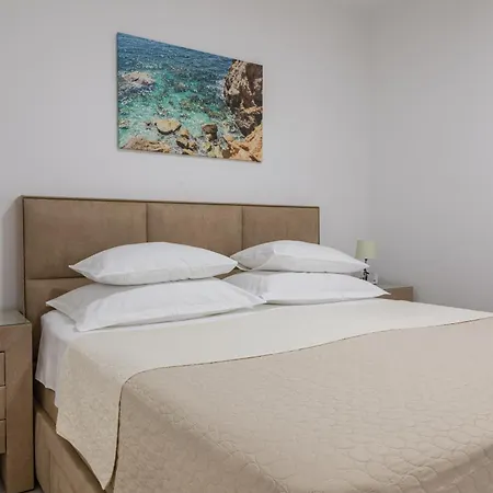 Pavlovic Apartamento