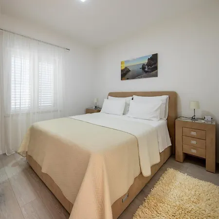 Pavlovic Apartamento